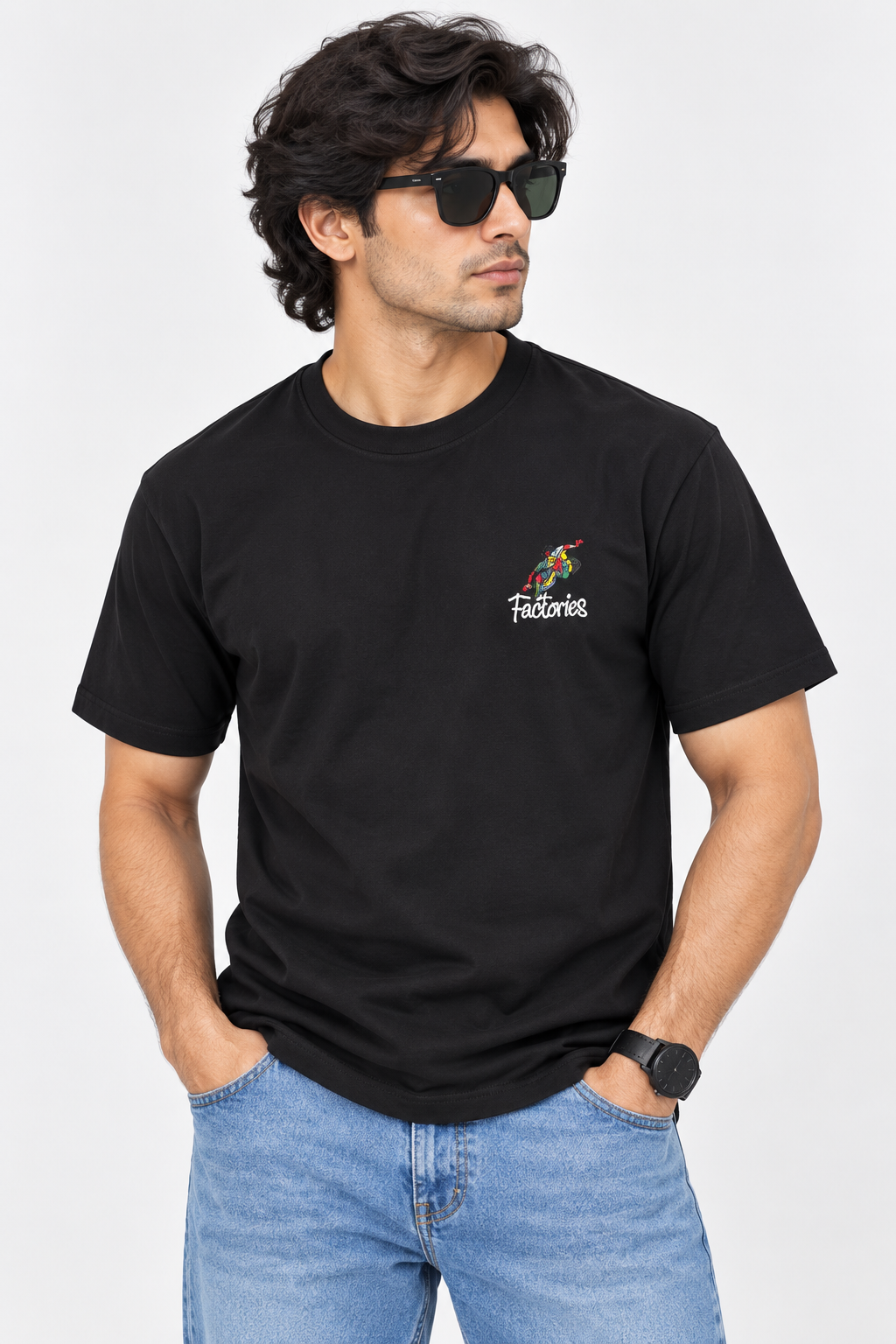 HILLDORF men's black graphic T-shirt front print detail
