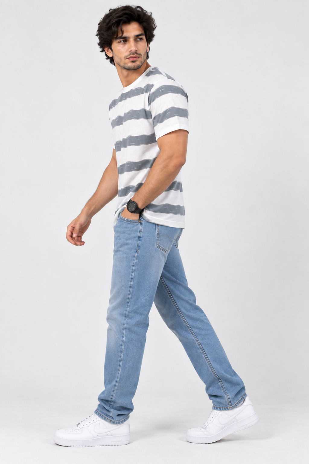HILLDORF white grey striped t-shirt side view