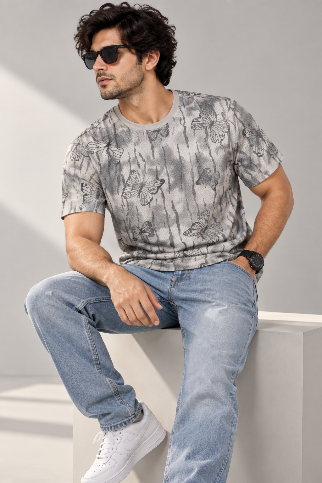 HILLDORF grey butterfly print t-shirt lifestyle seated